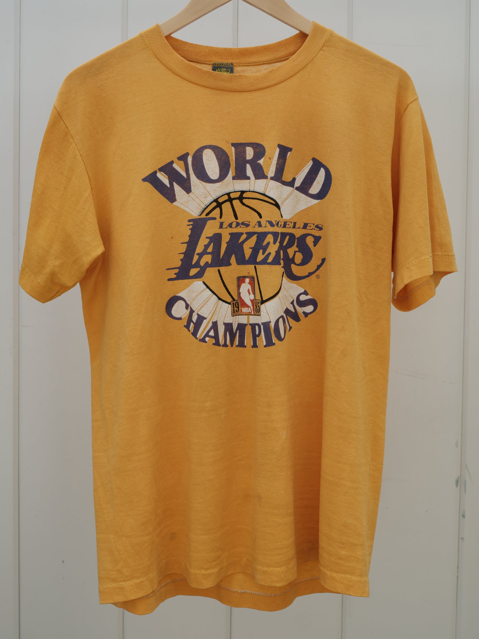 Vintage 80s Los Angeles Lakers Tee