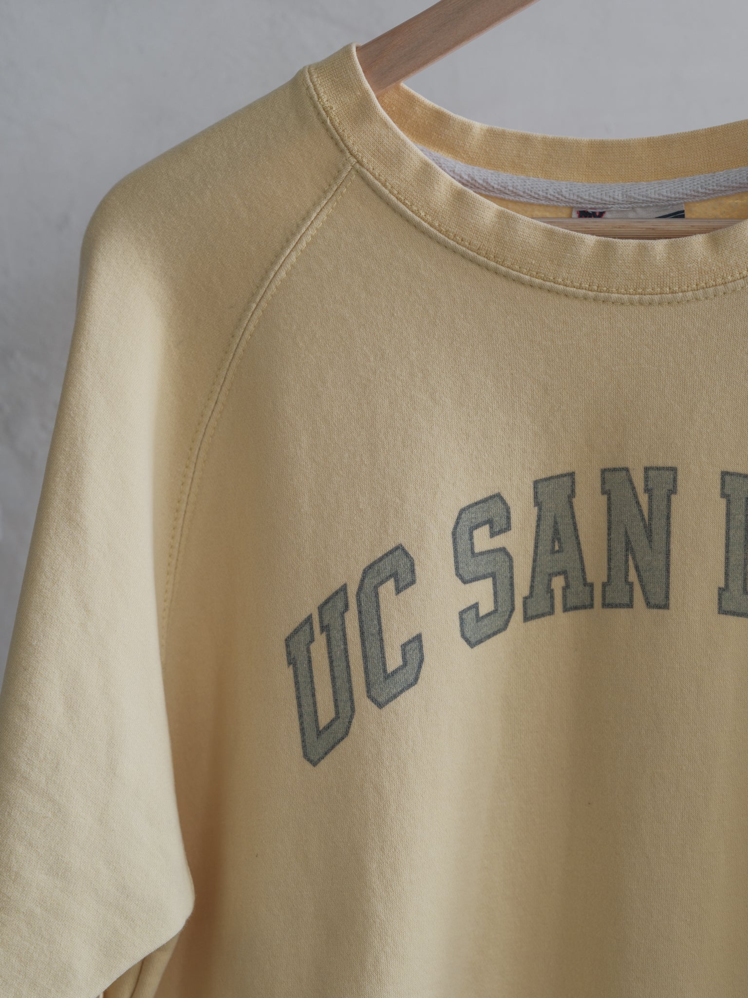 Vintage UC San Diego Sweatshirt - Yellow